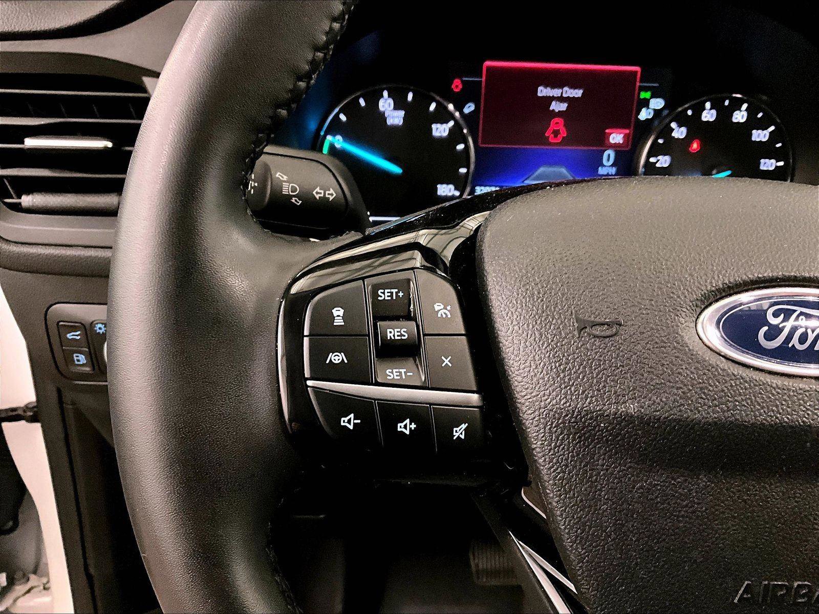 Certified 2022 Ford Escape SE w/ Convenience Package FWD image 17