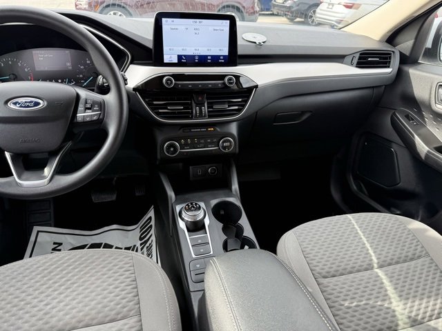 Certified 2020 Ford Escape SE image 16