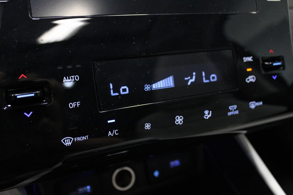 Used 2023 Hyundai Tucson SEL w/ Convenience Package FWD image 4