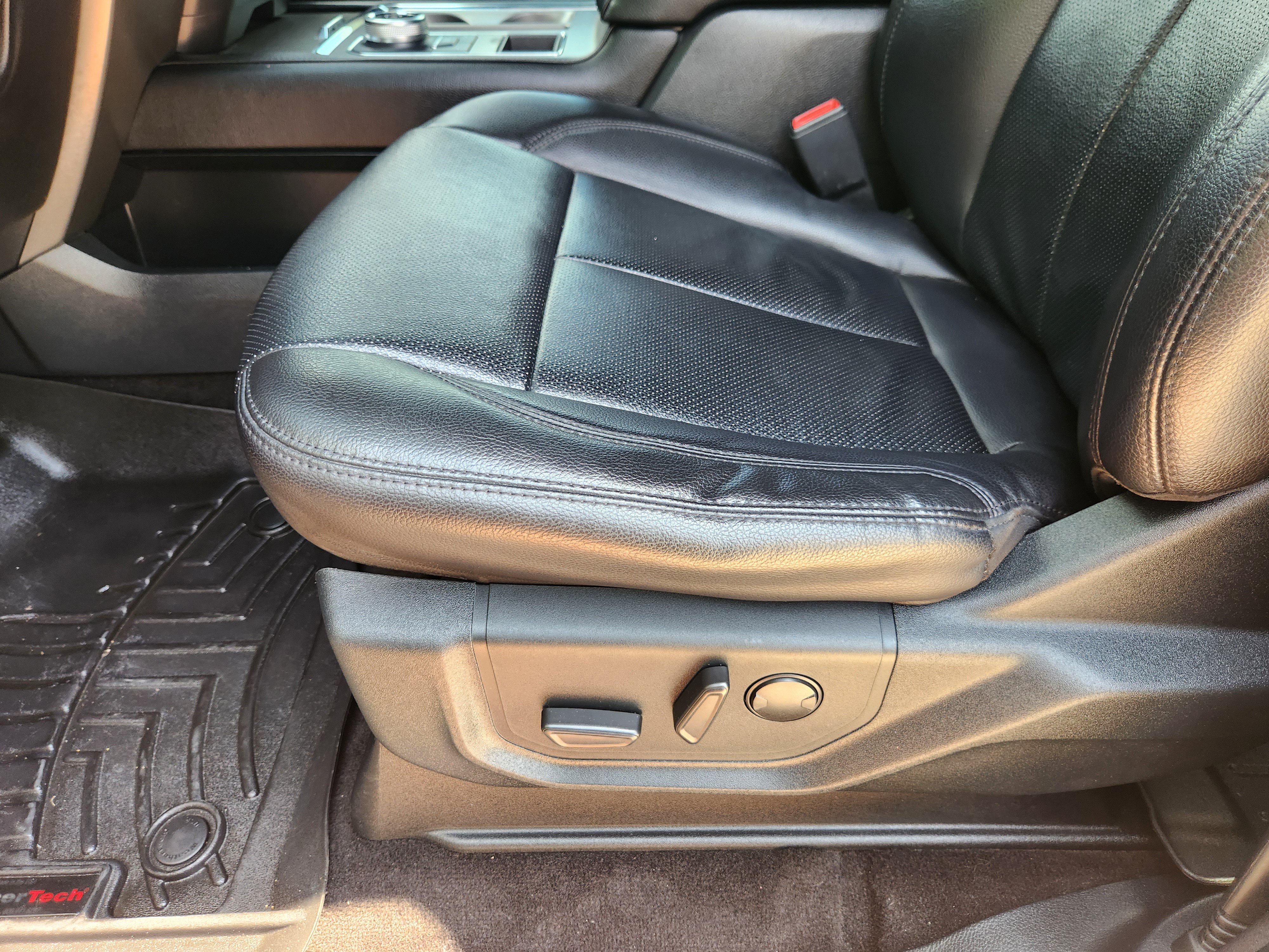 Certified 2020 Ford Expedition Max XLT w/ Equipment Group 202A RWD image 17