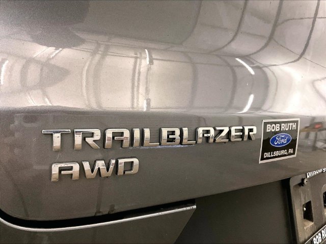 Used 2021 Chevrolet TrailBlazer LT w/ Sun and Liftgate Package AWD/4WD image 13