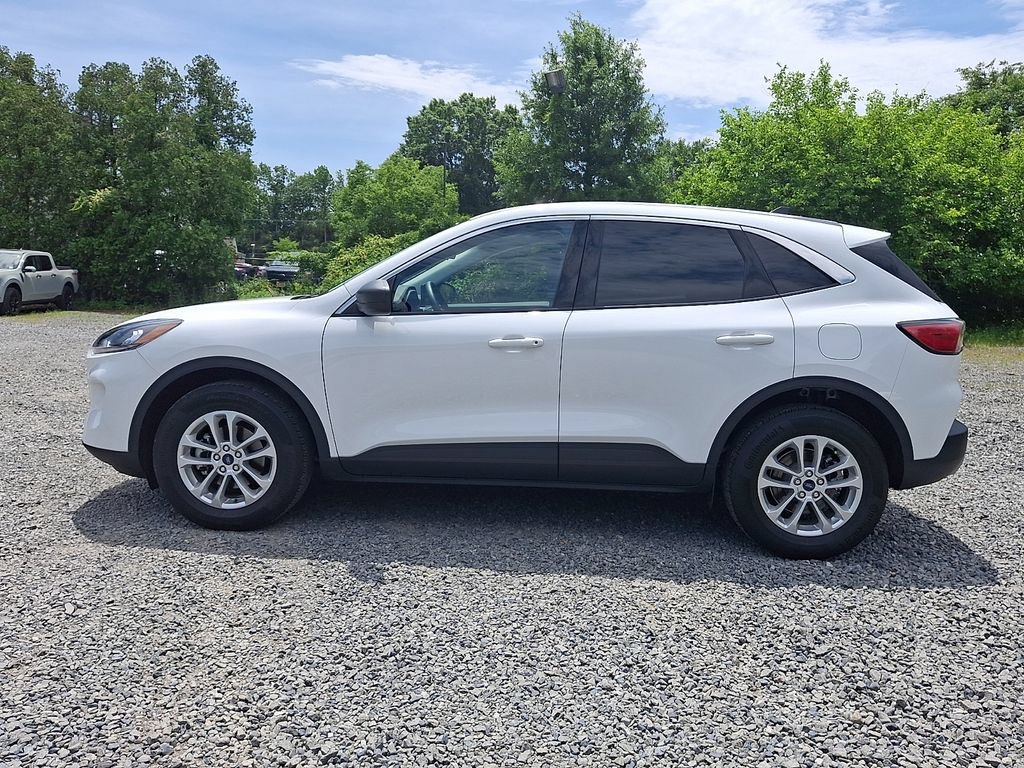 Certified 2022 Ford Escape SE AWD/4WD image 4