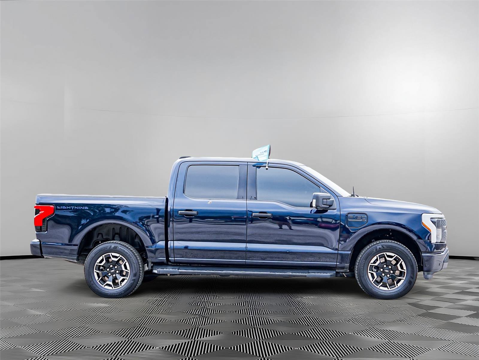 Certified 2022 Ford F150 Lightning XLT w/ Tow Technology Package AWD/4WD image 3