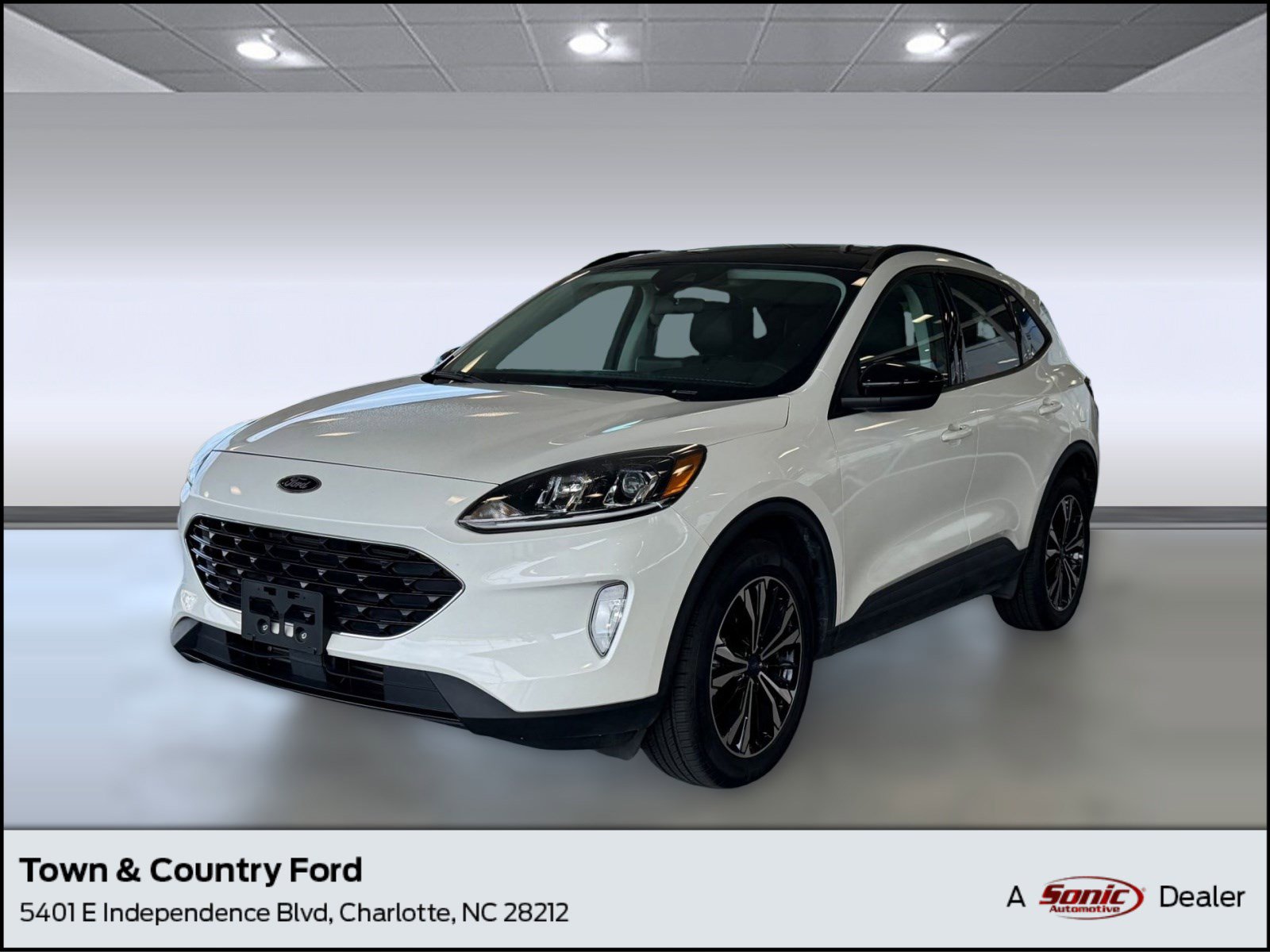 Certified 2022 Ford Escape SEL w/ SEL Stealth AWD Package image 1