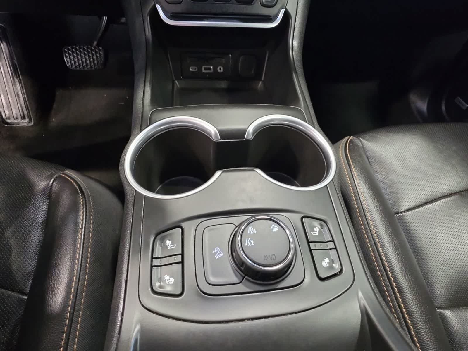 Used 2019 GMC Terrain SLT w/ Preferred Package AWD/4WD image 26