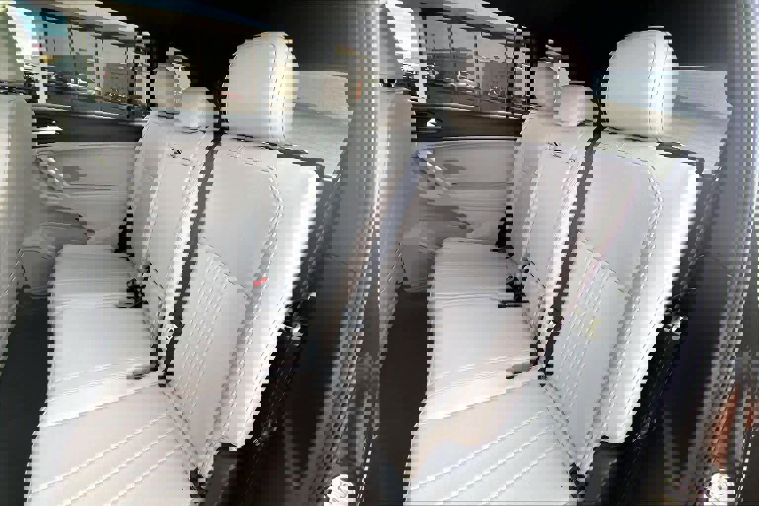 Used 2024 Volkswagen Tiguan SE R-Line image 20