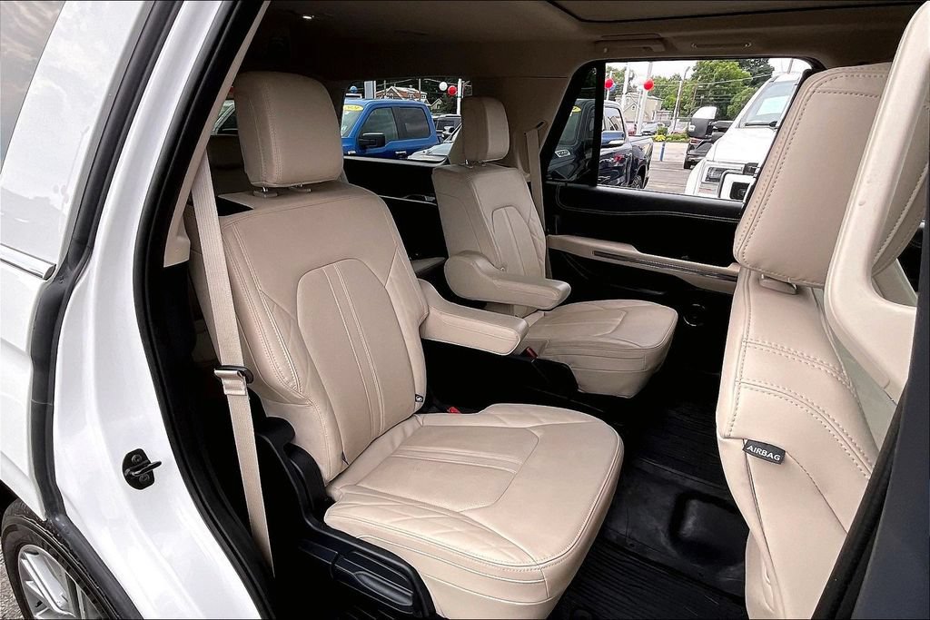 Certified 2022 Ford Expedition Platinum AWD/4WD image 26