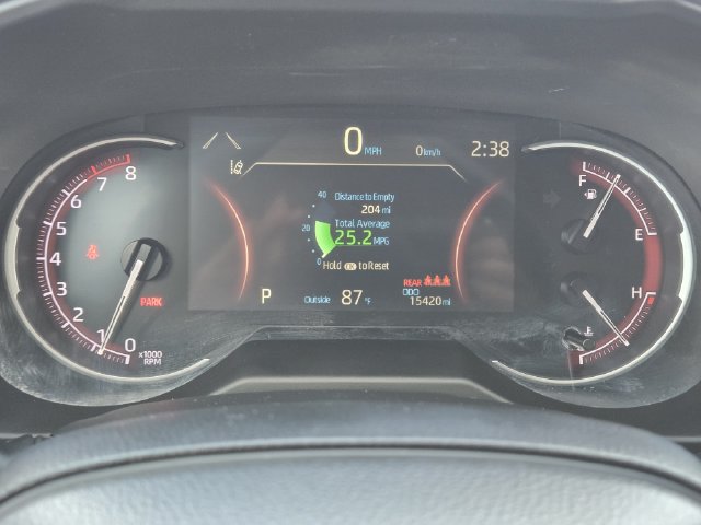 Used 2024 Toyota RAV4 LE FWD image 17