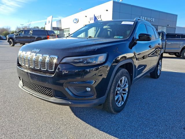 Used 2019 Jeep Cherokee Latitude Plus w/ Cold Weather Group image 5
