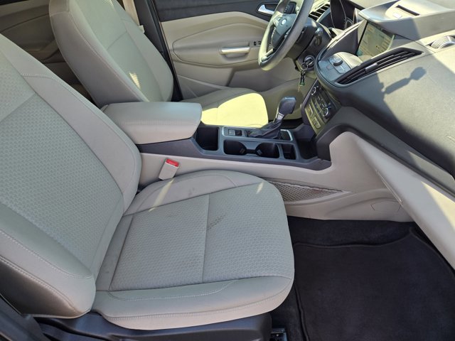 Certified 2017 Ford Escape SE w/ Equipment Group 201A image 14