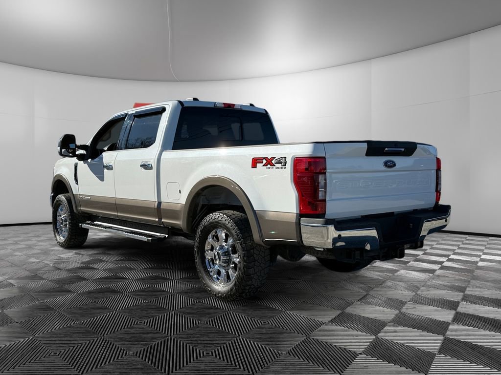 Certified 2022 Ford F250 Lariat w/ Chrome Package image 3