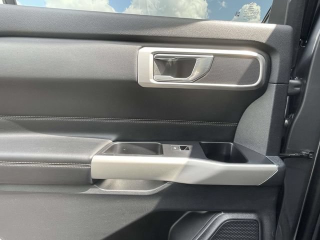 Certified 2021 Ford Explorer XLT RWD image 24