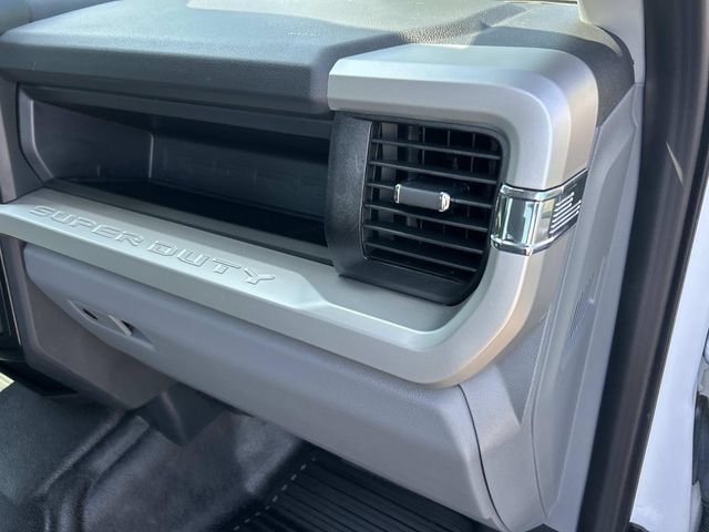 Certified 2023 Ford F250 XL w/ XL Chrome Package AWD/4WD image 28