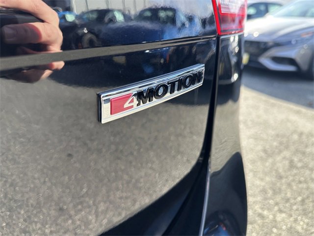 Used 2021 Volkswagen Tiguan SE image 45