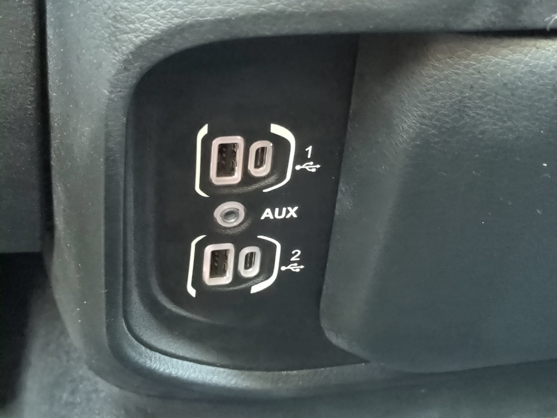 Used 2025 RAM 1500 Big Horn RWD image 60