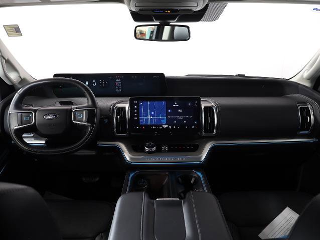 Certified 2025 Ford Expedition Platinum AWD/4WD image 14