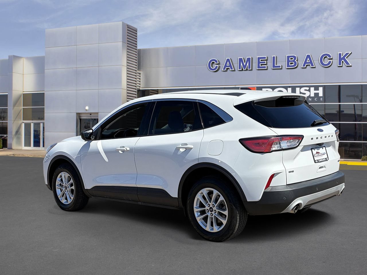 Certified 2022 Ford Escape SE AWD/4WD image 3