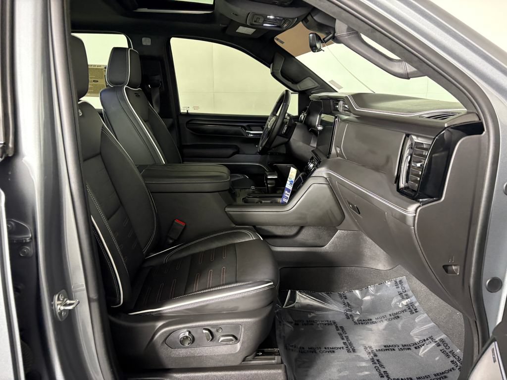 Used 2026 GMC Sierra 1500 AT4X AWD/4WD image 38