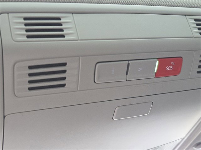 Used 2022 Volkswagen Jetta SE image 24