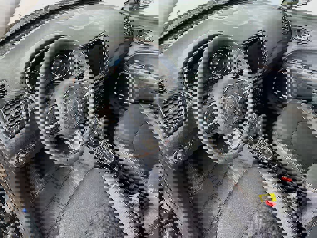 Used 2021 Jeep Compass Limited w/ Sun and Sound Group image 9