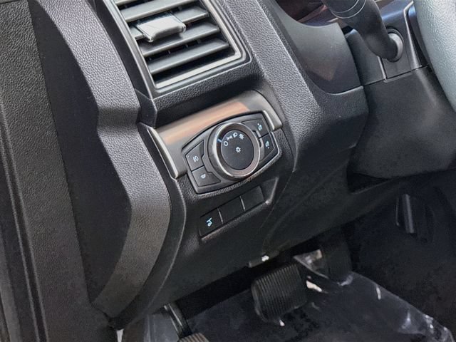 Certified 2019 Ford Explorer XLT w/ Equipment Group 201A AWD/4WD image 10