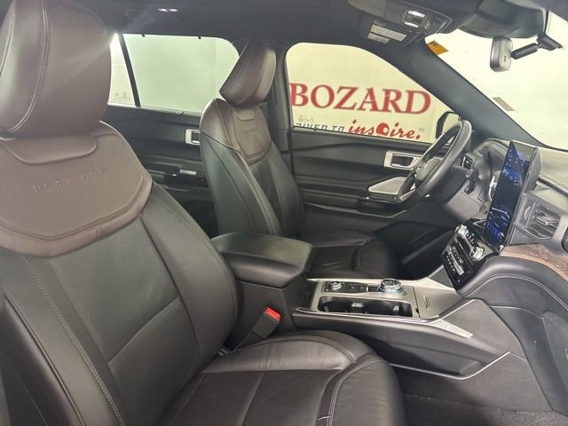 Certified 2023 Ford Explorer Platinum w/ Technology Package image 16