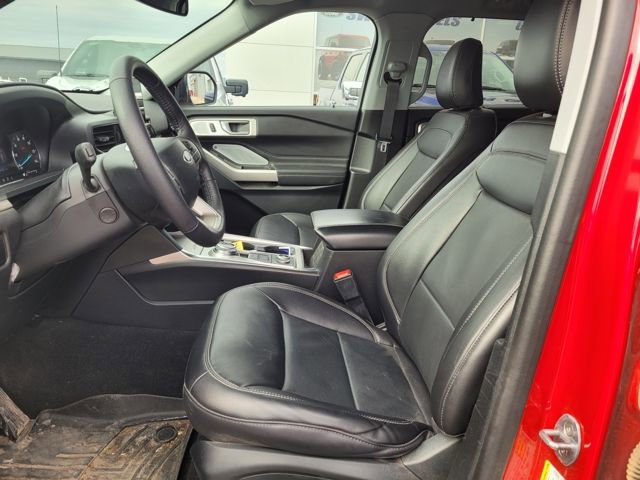 Certified 2024 Ford Explorer Limited w/ Limited Technology Package AWD/4WD image 8