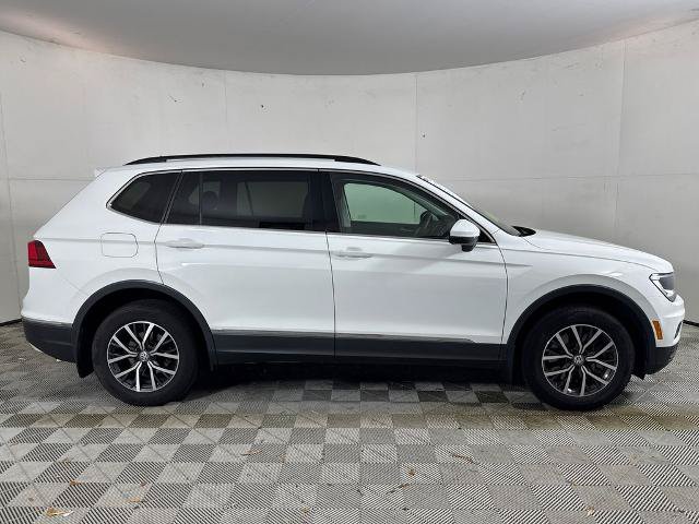 Used 2020 Volkswagen Tiguan SE AWD/4WD image 2