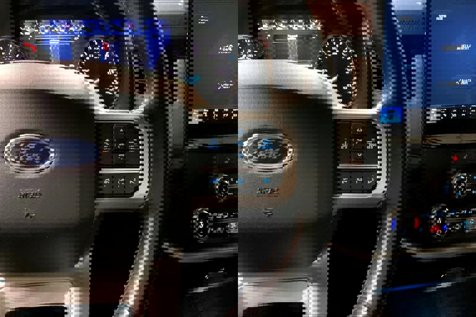 Certified 2023 Ford Expedition Limited image 24