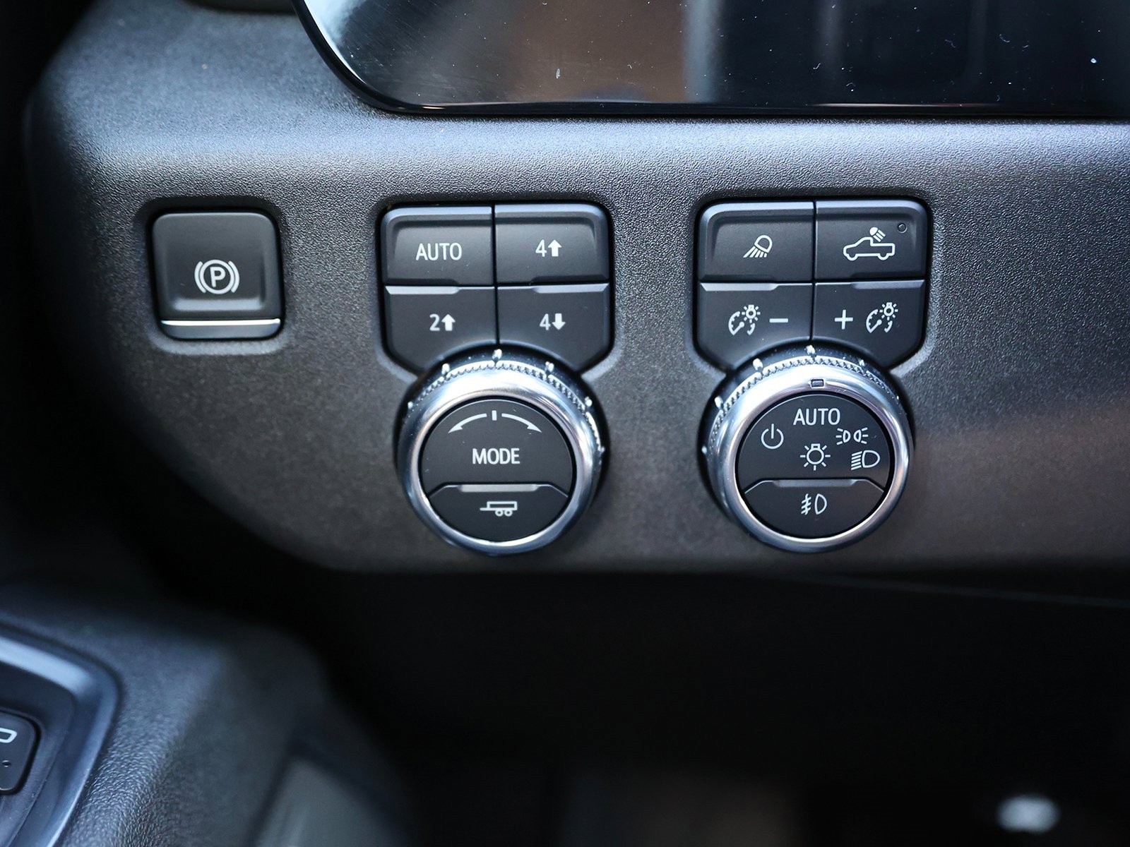 Used 2025 GMC Sierra 2500 SLT w/ SLT Premium Package image 35