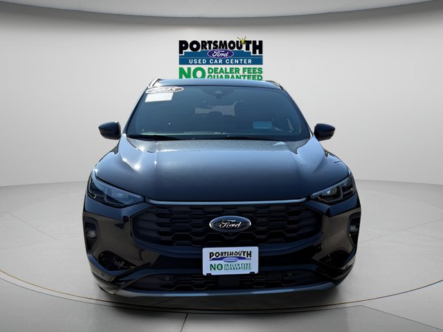 Certified 2025 Ford Escape ST-Line Elite w/ Premium Technology Package AWD/4WD image 9