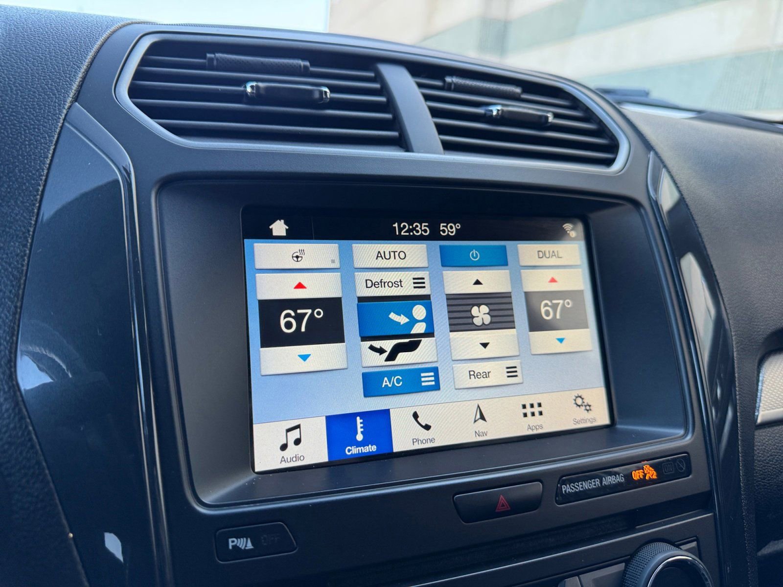 Certified 2018 Ford Explorer XLT w/ Equipment Group 202A image 24