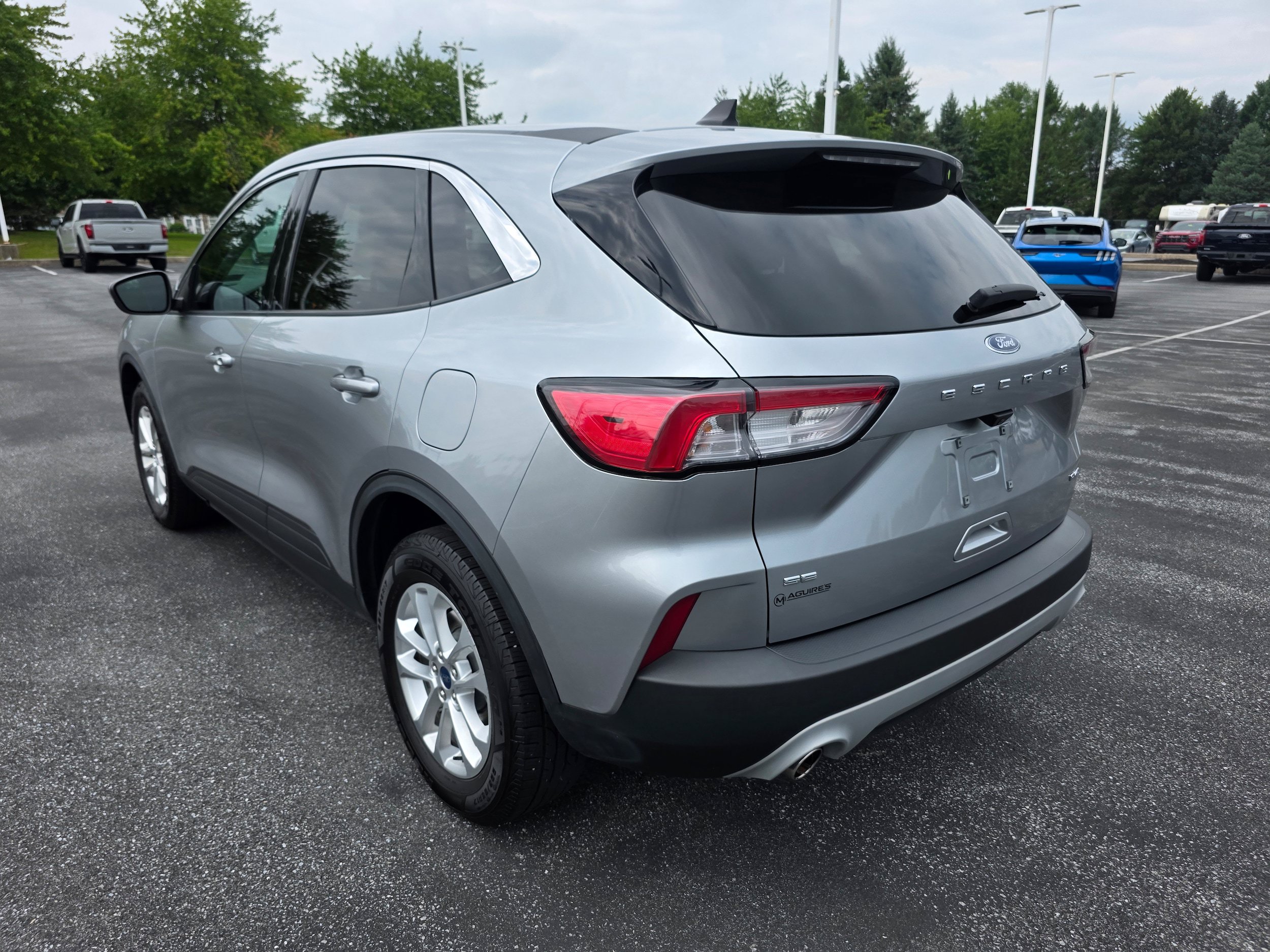Certified 2021 Ford Escape SE AWD/4WD image 3