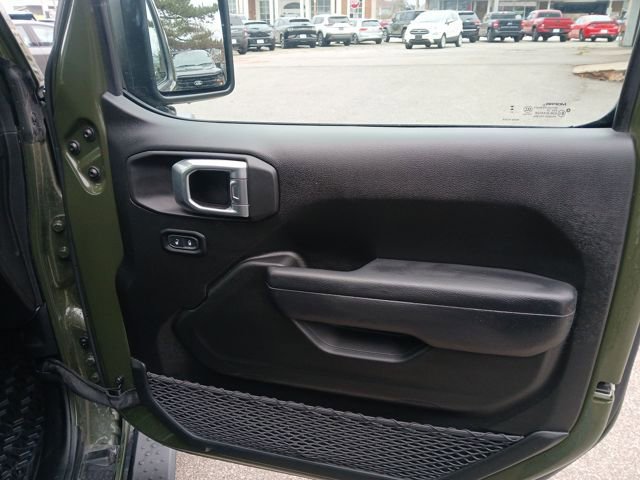 Used 2023 Jeep Wrangler Unlimited Rubicon w/ LED Lighting Group image 57