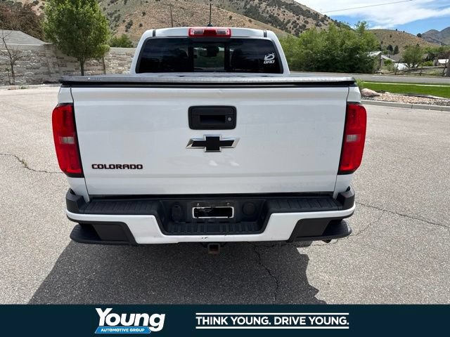 Used 2018 Chevrolet Colorado LT w/ Redline Special Edition AWD/4WD image 7