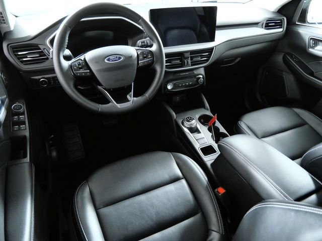 Certified 2025 Ford Escape Platinum AWD/4WD image 8