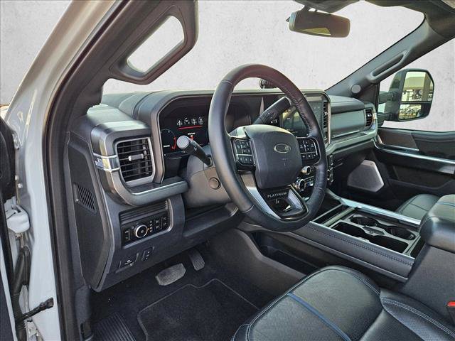Certified 2025 Ford F250 4x4 Crew Cab Super Duty image 9