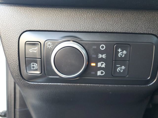 Certified 2022 Ford Escape SE w/ SE Sport Appearance Package image 19