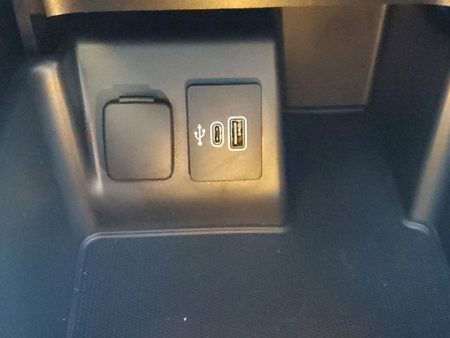 Certified 2025 Ford Explorer ST w/ Sun And Sound Package image 30