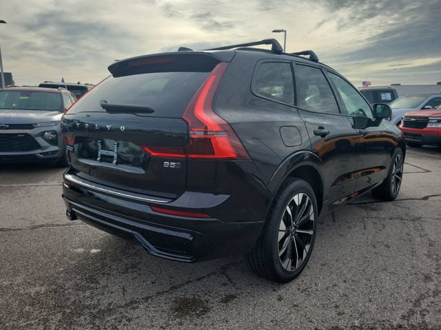 Used 2026 Volvo XC60 B5 Plus w/ Protection Package Premier AWD/4WD image 5