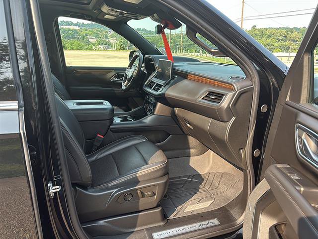 Used 2024 Chevrolet Tahoe High Country w/ Advanced Technology Package AWD/4WD image 21