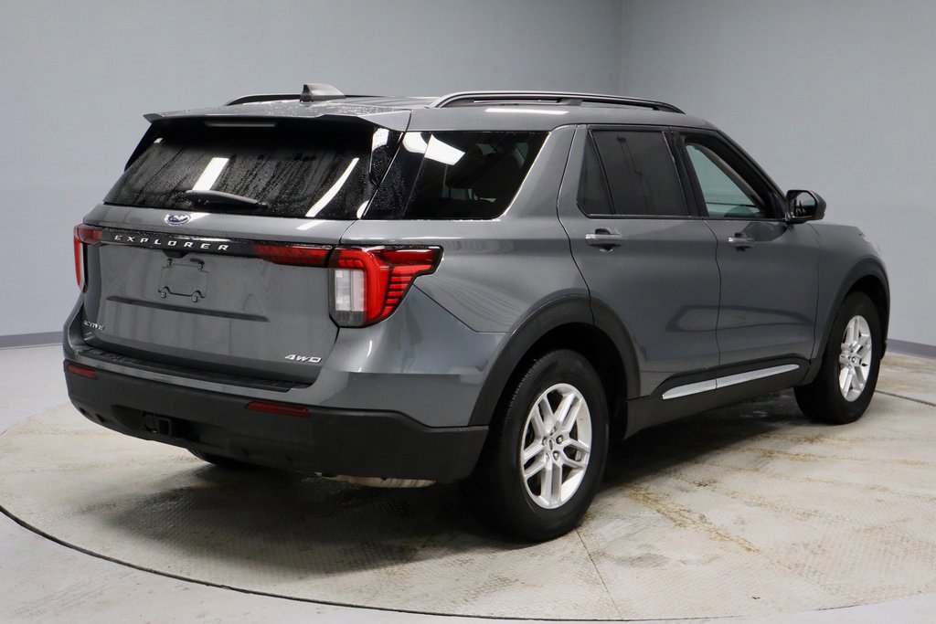 Certified 2025 Ford Explorer Active image 5