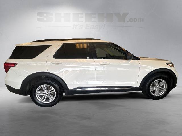Certified 2022 Ford Explorer XLT w/ Equipment Group 202A RWD image 8