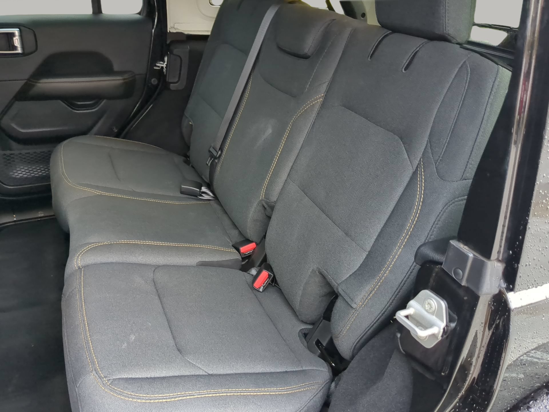 Used 2026 Jeep Wrangler Unlimited Sahara AWD/4WD image 53
