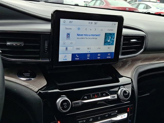 Certified 2023 Ford Explorer Platinum w/ Equipment Group 601A image 17