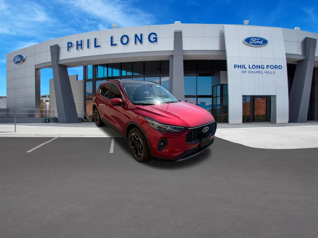 Certified 2026 Ford Escape Platinum w/ Premium Technology Package AWD/4WD image 9