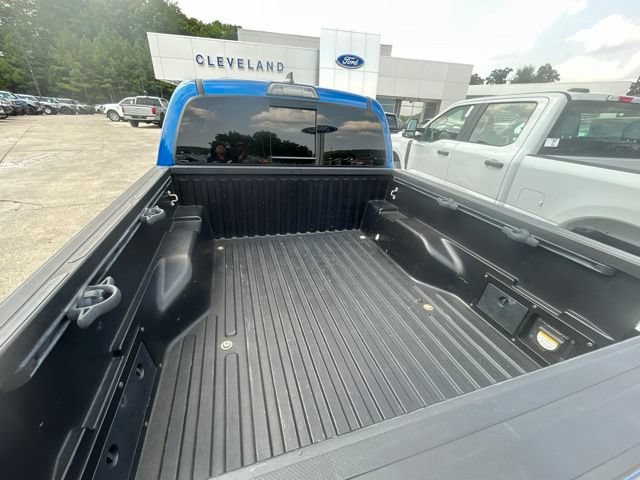 Used 2018 Toyota Tacoma TRD Sport AWD/4WD image 28
