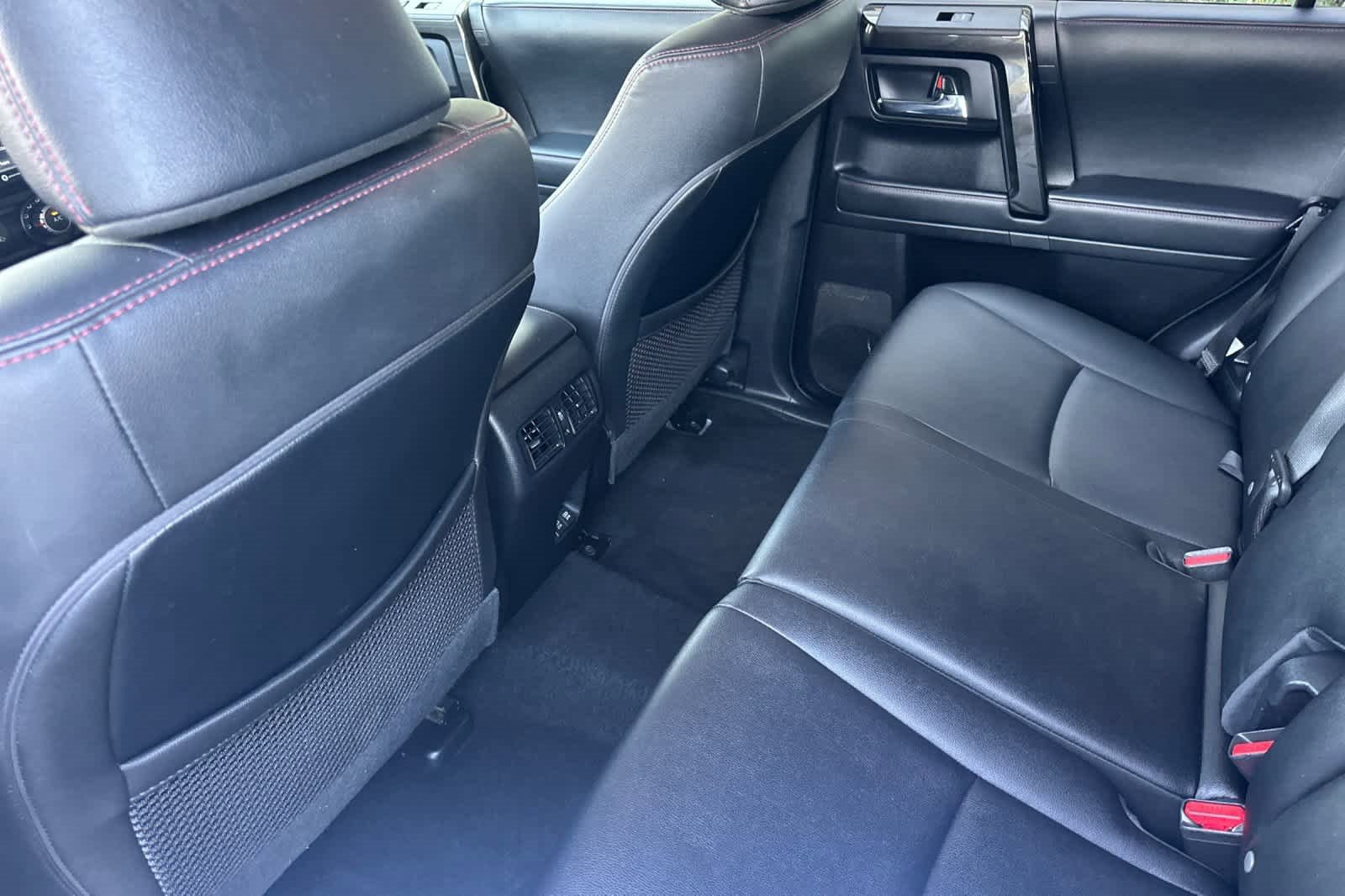 Used 2022 Toyota 4Runner TRD Off-Road Premium image 10