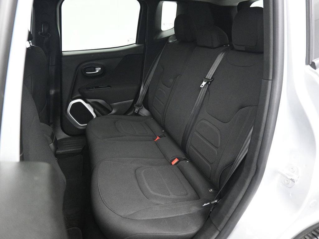 Used 2019 Jeep Renegade Latitude image 46