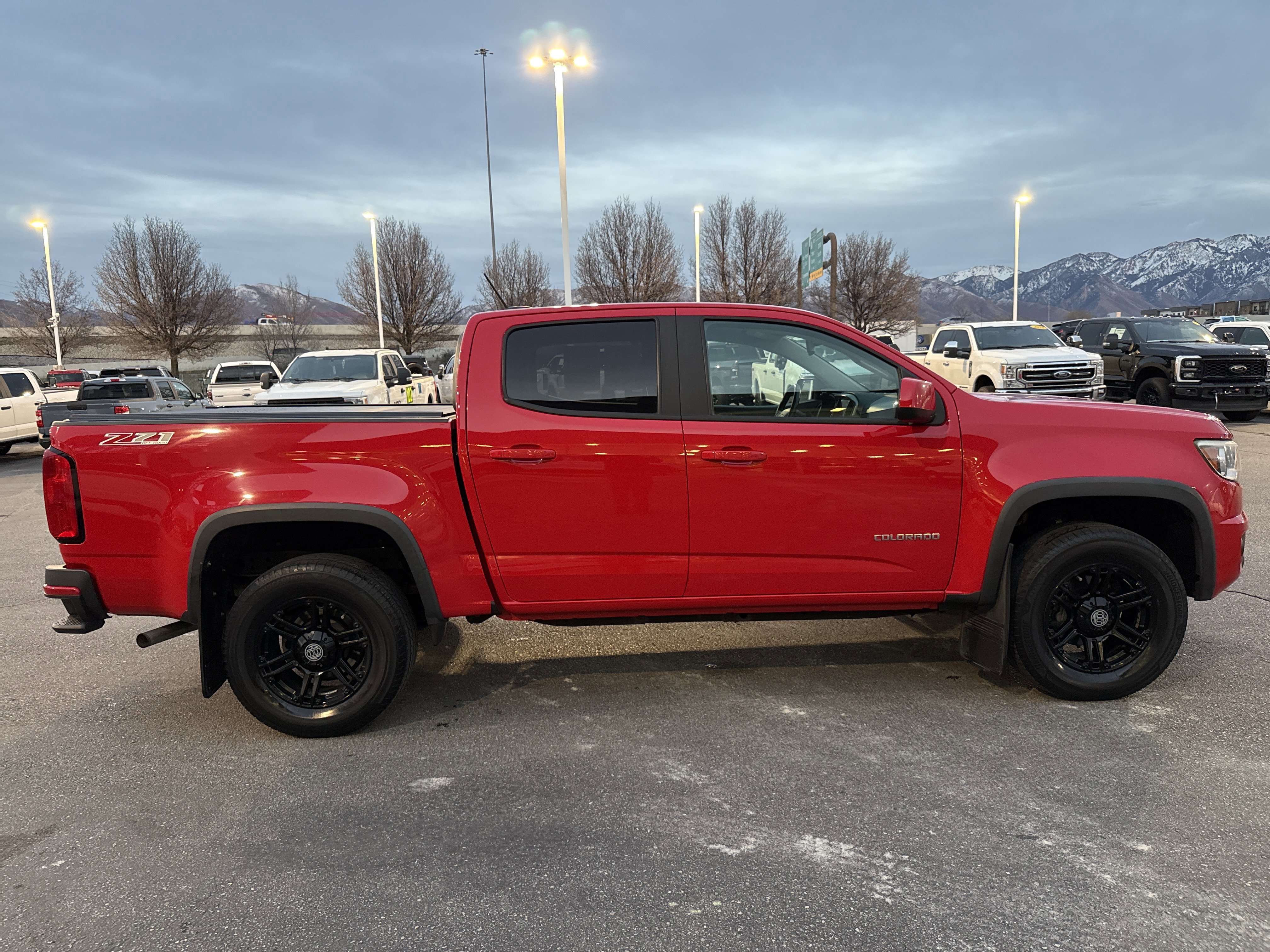 Used 2017 Chevrolet Colorado Z71 image 7